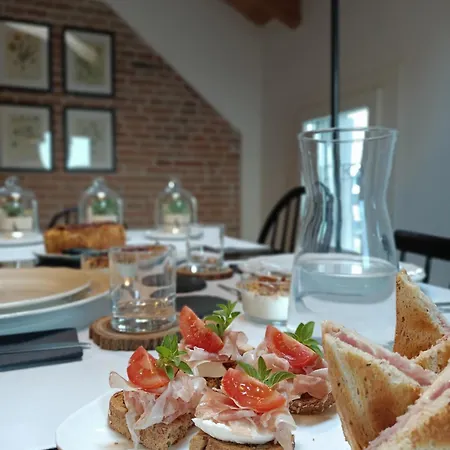 Rocambola Bed & Breakfast 3*